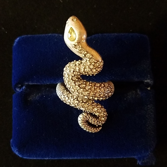 Jewelry - Snake Ring